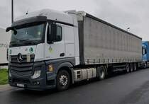 =MB Actros-Sattelzug aus Litauen rastet im April 2022 an der A 3