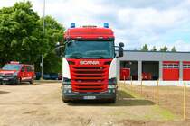 Feuerwehr Bad Schwalbach Scania WLF (Florian Schwalbach 1/66-1) mit dem AB Tank am 21.05.22 beim Tag der offenen Tür