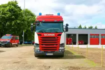 Feuerwehr Bad Schwalbach Scania WLF (Florian Schwalbach 1/66-1) mit dem AB Tank am 21.05.22 beim Tag der offenen Tür