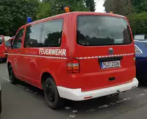 =VW T5 als MTW der Jugendfeuerwehr der Gemeinde PANKER steht anl. vom Internationalen Jugendfeuerwehr-Wettbewerb 2022 in 36100 Petersberg, Mai 2022