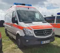 =MB Sprinter als Fahrzeug für den Bevölkerungsschutz BADEN-WÜRTTEMBERG eingesetzt vom DRK steht auf dem Parkplatzgelände der RettMobil 2022 in Fulda, 05-2022