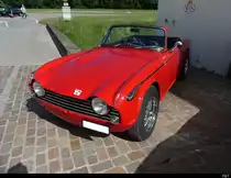 Triumph TR5 an der Oldtimer Ausstellung auf dem Flughafen Bleienbach am 29.05.2022