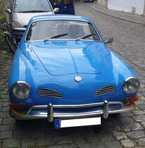 Frontansicht eines VW Typ 14 Karmann-Ghia Coupe. Bamberg am 31.05.2022.