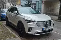 Hyundai Santa Fe aus der dritten Generation, fotografiert in 02.2021.
