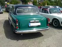 Heckansicht einer Borgward Isabella Limousine TS aus dem Jahr 1961. Oldtimertreffen an der  Alten Dreherei  in Mülheim an der Ruhr am 18.06.2022.