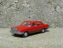 Wiking Mercedes 450SE fotografiert am 13-04-2009.