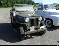Willys an der Oldtimer Ausstellung auf dem Flughafen Bleienbach am 29.05.2022
