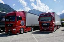 Zwei MAN Sattelzüge von Dischinger Arno am 26.6.22 beim Trucker Festival Interlaken.