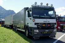 Ein MB Actros Viehtransporter am 26.6.22 beim Trucker Festival in Interlaken.