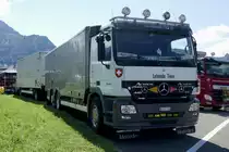 Ein MB Actros Viehtransporter am 26.6.22 beim Trucker Festival in Interlaken.