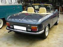 Heckansicht eines Peugeot 304S Cabriolet. Classic Remise Düsseldorf am 12.07.2022.