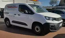 =Peugeot Partner vom Malermeister HORN, gesehen im April 2022