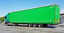 =MB Actros-Sattelzug der JOST-Group rastet im April 2022 an der A 7