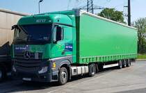 =MB Actros-Sattelzug der JOST-Group rastet im April 2022 an der A 7