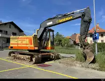 AKERMAN H7C Bagger abgestellt in Hermigen/BE am 14.07.2022