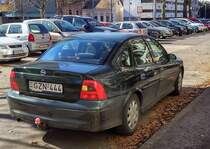 Rückansicht: Opel Vectra B in Februar 2021.