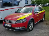 =VW Passat der Feuerwehr NIDDATAL steht auf dem Parkplatz der Rettmobil 2022, 05-2022