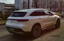 Rückansicht: Mercedes-Benz EQC in Februar 2021.