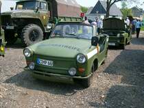 Trabant 601 K�bel der NVA Milit�rstreife beim Oldtimertreffen in Hartmannsdorf