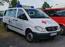 =MB Vito des DRK KV FRIEDBERG OV WÖLFERSHEIM, gesehen auf dem Parkplatz der RettMobil, 05-2022