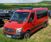 =MB Sprinter als MTW der Feuerwehr DITZINGEN, steht im Mai 2022 auf dem Parkplatz der RettMobil