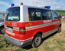 =VW T 5 als MTW der Feuerwehr BRACHTAL-HELLSTEIN, gesehen auf dem Parkplatz der RettMobil im Mai 2022