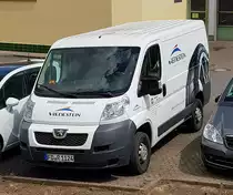 =Peugeot Boxer von  rhv-Reifen und Technik , abgelichtet im Mai 2022 in Hofbieber