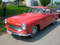 Dieser Wartburg 313 kahm zusammen mit 2 weiteren Wartburgs am Nachmittag des 1.Mai 2009 noch zu Besuch des Oldtimertreffens in Hartmannsdorf.