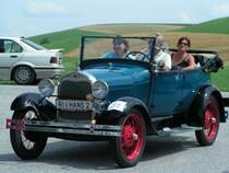 FORD whrend eines Oldtimertreffen 070729