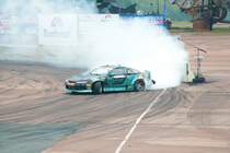 Nissan Driftfahrzeug am 19.08.22 beim Drift Masters European Chmapionsship in Ferropolis der Stadt aus Stahl