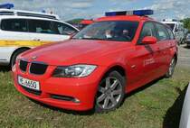 =3er BMW als Kommandowagen der Feuerwehr VELBERT steht auf dem Parkplatz der RettMobil im Mai 2022