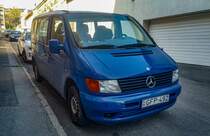 Diesen Mercedes-Benz Vito (Hyazinthblau) habe ich in April, 2021 gesehen.