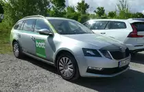=Skoda Octavia des Fahrzeugeinrichters BOTT, abgestellt auf dem Parkplatz der RettMobil 2022 in Fulda