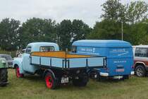 Opel Blitz 1,75t -330, 4-Takt 6-Zyl Ottomotor, 2549 cm³, 70 PS, Baujahr 1955 / am 20.08.2022 beim TOCH-Treffen (Traktoren Oldtimer Club Hamburg von 1988) in HH-Neuengamme  /