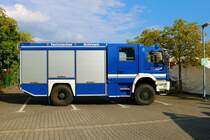 THW Neu-Isenburg Mercedes Benz GKW am 11.09.22 beim Tag der offenen Tür der Feuerwehr Neu-Isenburg