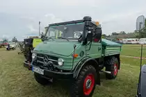 Unimog 406 / am 20.08.2022 beim TOCH-Treffen (Traktoren Oldtimer Club Hamburg von 1988) in HH-Neuengamme  /