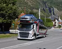 Volvo FM Autotransporter gesehen in Bourg St. Maurice. 09.2022