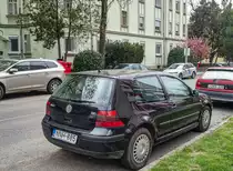 Rückansicht: VW Golf IV dreitürer. Aufnahme: April, 2021.