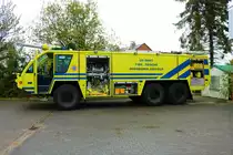 US Army Fire-Rescue Wiesbaden Airfield Rosenbauer Panther am 25.09.22 beim Tag der offenen Tür der Feuerwehr Idtsein