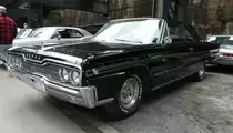 Dodge Polara 500 twodoor Hardtop Coupe aus dem Jahr 1966. Einer von 10.840 Dodge Polara 500 twodoor Hardtop Coupe´s, die in diesem Modelljahr die Fabrikhallen von Dodge verließen. Ein solch sportliches Coupe war ab US$ 3320,00 (Westküstenpreis) zu bekommen. Das Modell war mit etlichen V8-Motoren lieferbar. Altmetall trifft Altmetall im LaPaDu am 02.10.2022.