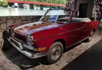 =BMW 700 Cabriolet, Bauzeit 1961 - 1964, 697 ccm, 40 PS, 135 km/h, ausgestellt im EFA Automobilmuseum Amerang, 06-2022