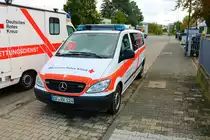 DRK OV Langen Mercedes Benz Vito ELW am 03.10.22 in Langen beim Tag der offenen Tür
