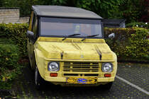 Citroën Méhari, laut Besitzer auf einer  neuen  Ente. Gesehen am 14.10.2022 in Übach - Palenberg