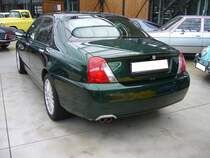 Heckansicht einer MG ZT190 Limousine. Classic Remise Düsseldorf am 15.10.2022.