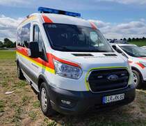 =Ford Transit vom DRK OV BIRKENFELD, gesehen auf dem Parkplatz der RettMobil im Mai 2022