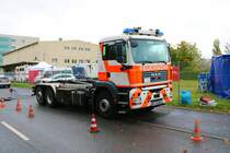 Feuerwehr Frankfurt MAN TGA WLF am 15.10.22 bei der Frankopia 2022 im Frankfurter Osthafen