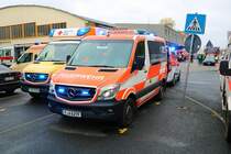 Feuerwehr Frankfurt Mercedes Benz Sprinter ELW C-Dienst am 15.10.22 bei der Frankopia 2022 im Frankfurter Osthafen