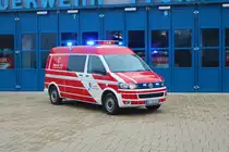 Feuerwehr Pfungstadt VW T5 ELW (Florian Pfungstadt 1-11) am 12.11.22 bei einen Fototermin