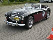 Austin Healey MK III BJ8 Baujahr 1965 bei der 8.Rgenclassics am 23.Mai 2009 beim Zwischenstop in Bergen/Rgen.