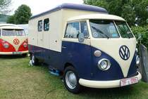 =VW T1 steht im Mai 2022 beim T 1-Treffen in Eschwege